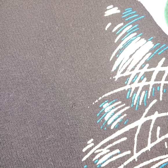 Vintage Caribbean dream Cat tee, Large, Black, Great condition, some tiny holes - Picture 5 of 5